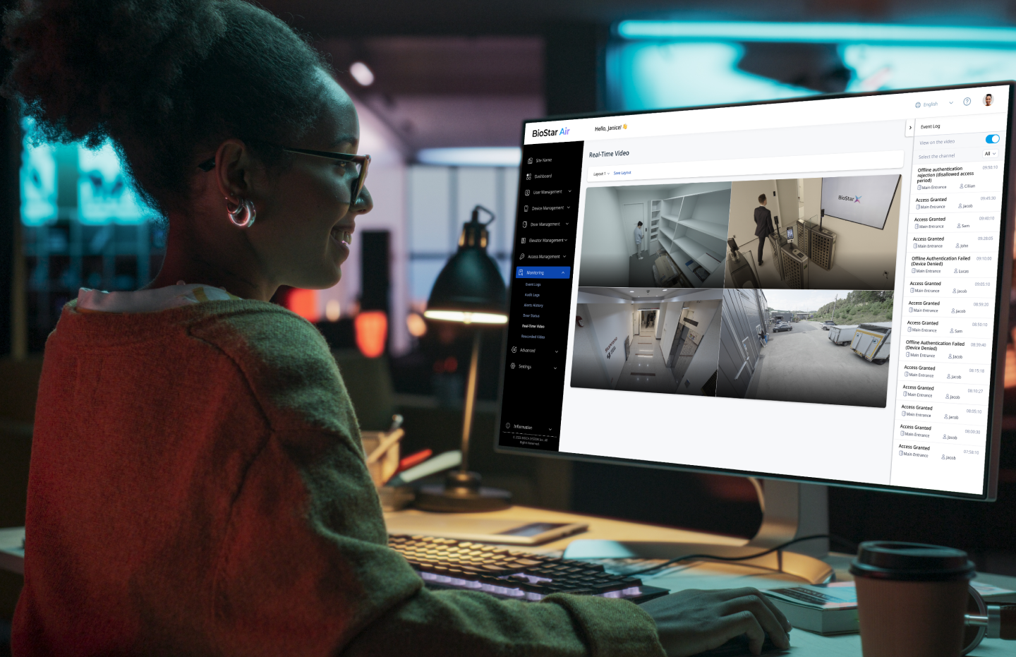 Space Manager surveillant les flux vidéosurveillance en temps réel via la plateforme de contrôle d'accès cloud BioStar Air.