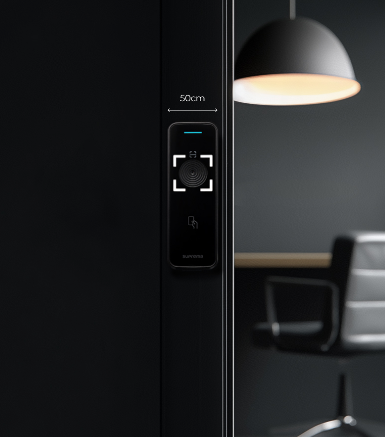 XPASS Q2 LED backlit scan area